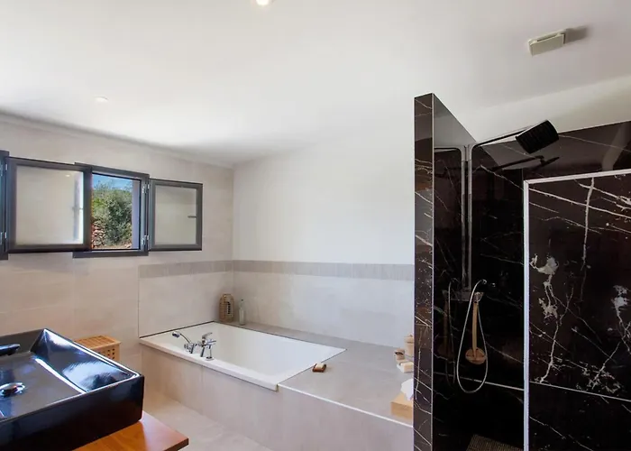 Bianca Villa